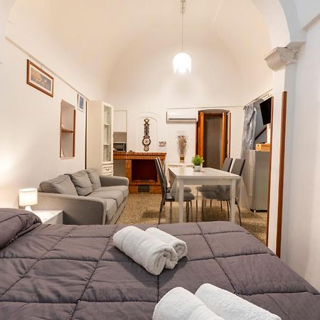 Casa Vita 51 Ceglie Messapica Bagian luar foto
